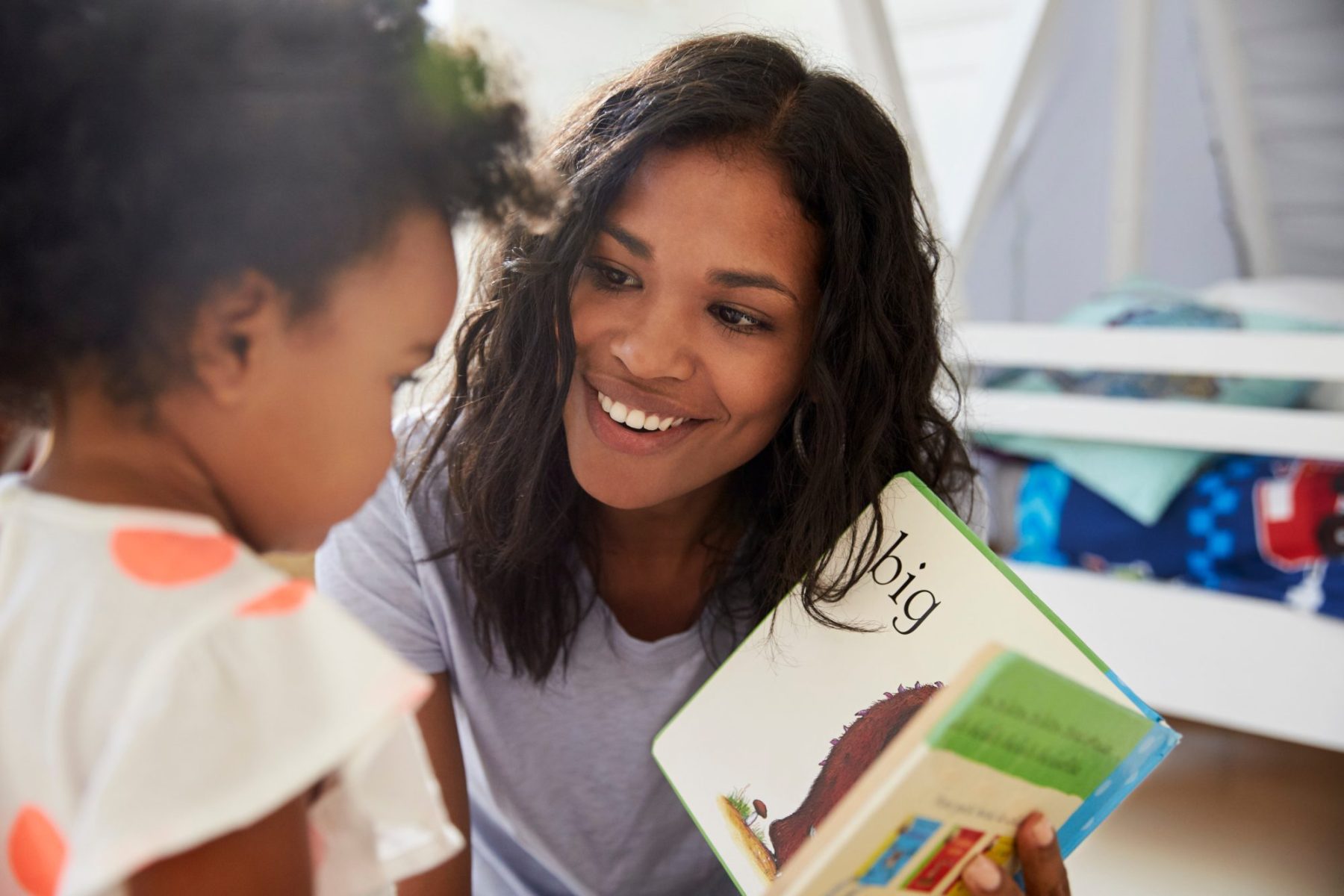 How Do I Teach My Young Child to Love Reading?